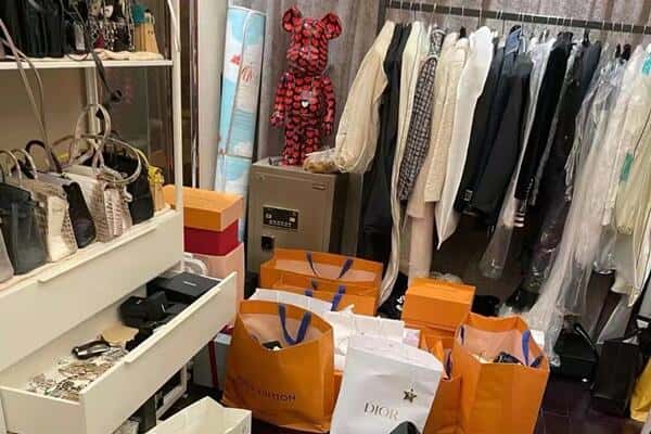 汕头市潮阳回收一线品牌衣服